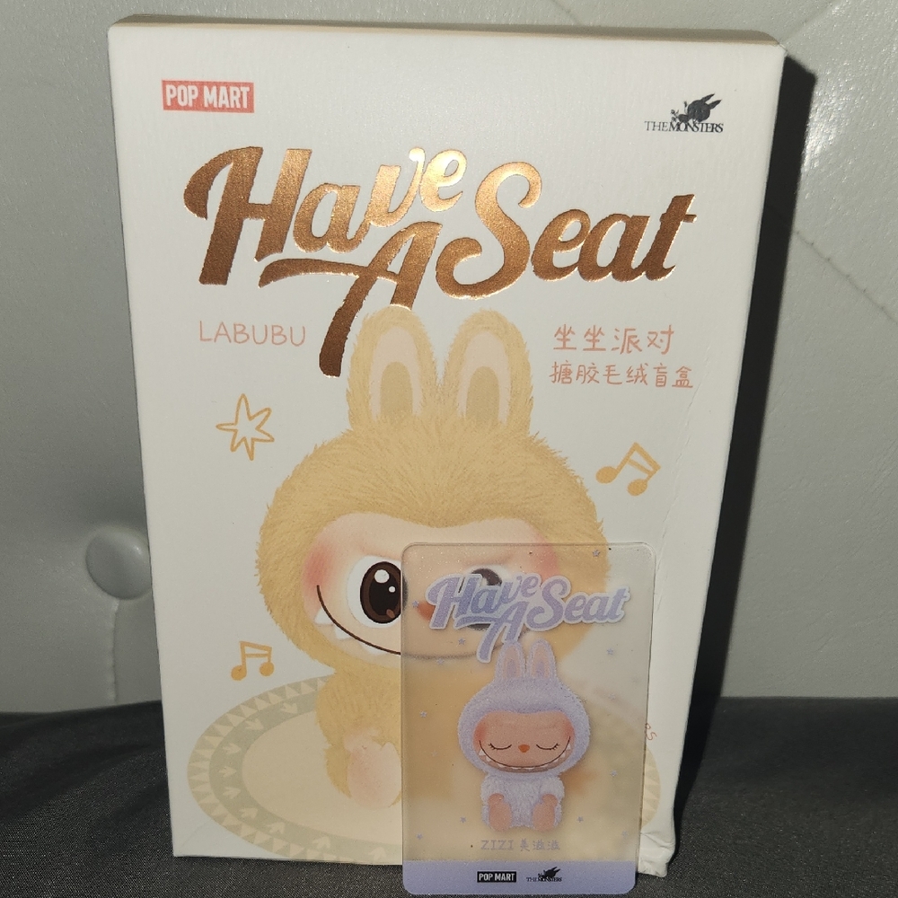 Pop Mart Have A Seat - ZIZI